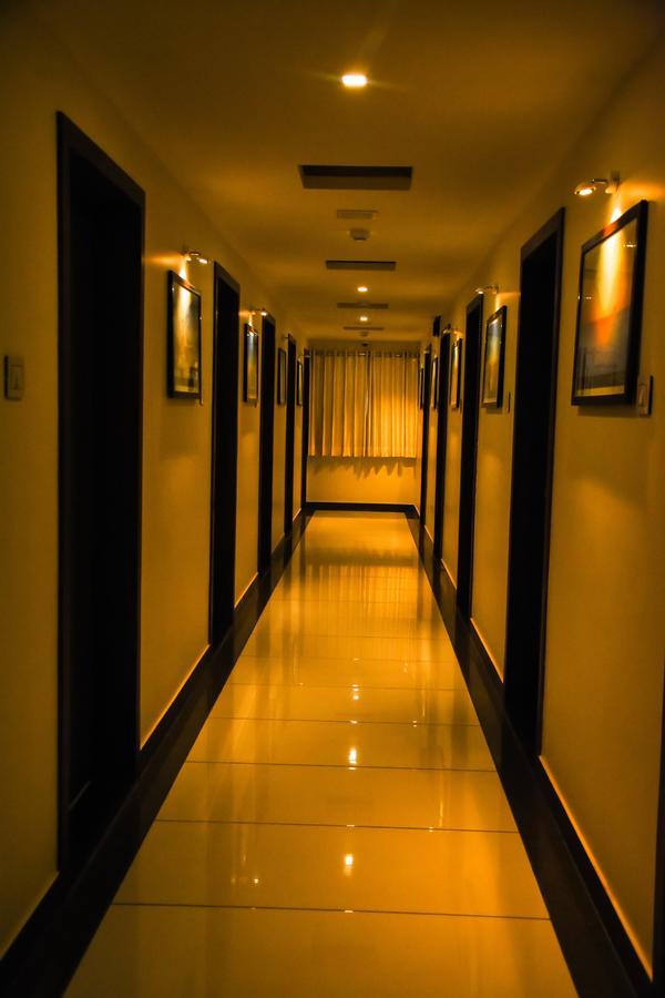 Hotel Shyam Palace Бхудж Экстерьер фото